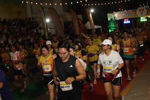 BIB: 00305, 9060, 16962, 17115
                            <button type="button" onclick="openModal(9884622)" class="btn btn-primary btn-sm float-right btn-popup" data-toggle="modal" data-target=".modal-high-quality">
                        <i class="fas fa-shopping-cart"></i> Add to Cart
                    </button>
                                            <button type="button" onclick="isThisMe(9884622, true)" class="btn btn-success btn-sm float-right btn-popup btn-isme hidden" data-toggle="tooltip" data-placement="bottom" title="นี่คือรูปของคุณใช่ไหม คลิกที่นี่เพื่อเอาเข้าอัลบั้ม">
                        <i class="fas fa-plus"></i> Add to album
                    </button>
                    <button type="button" onclick="isThisMe(9884622, false)" class="btn btn-warning btn-sm float-right btn-popup btn-isnotme hidden">
                        <i class="fas fa-ban"></i> Remove from album
                    </button>